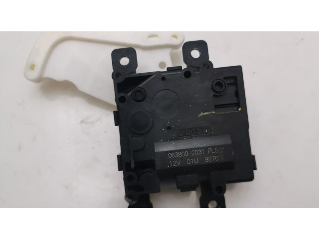 Другая деталь салона