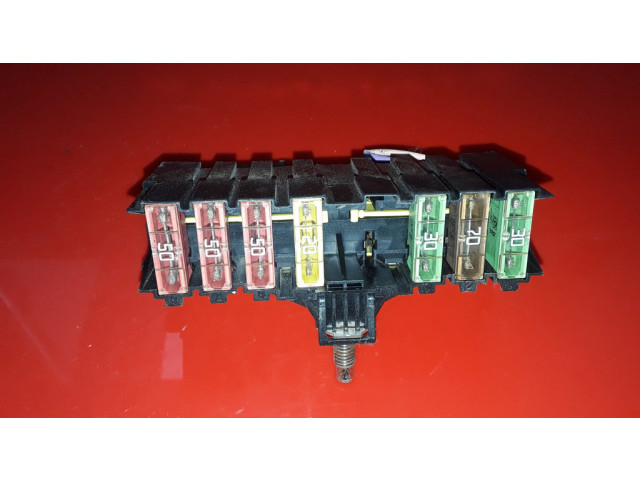 Блок предохранителей 9636079380   Citroen C4 Grand Picasso    
