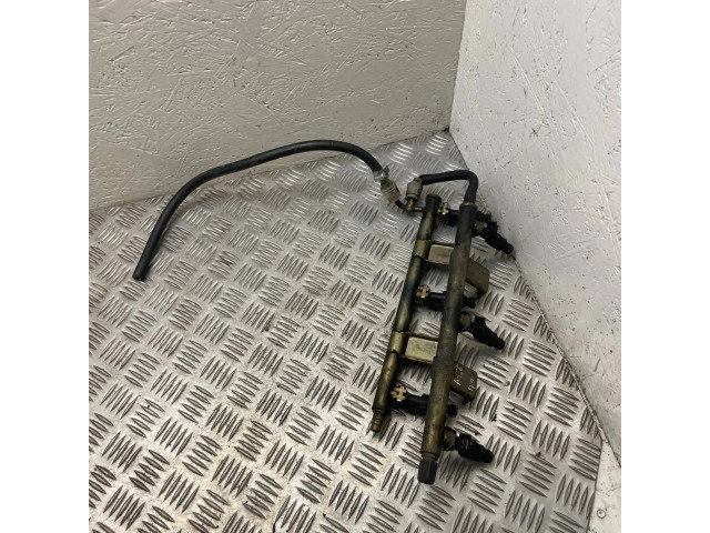 Комплект форсунок 0280156039    Alfa Romeo 166 для бензинового двигателя  2.5