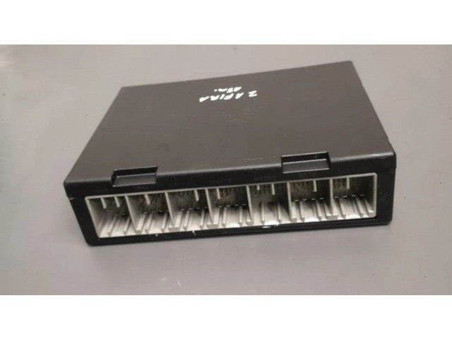 Блок комфорта 13591610 Opel Zafira C