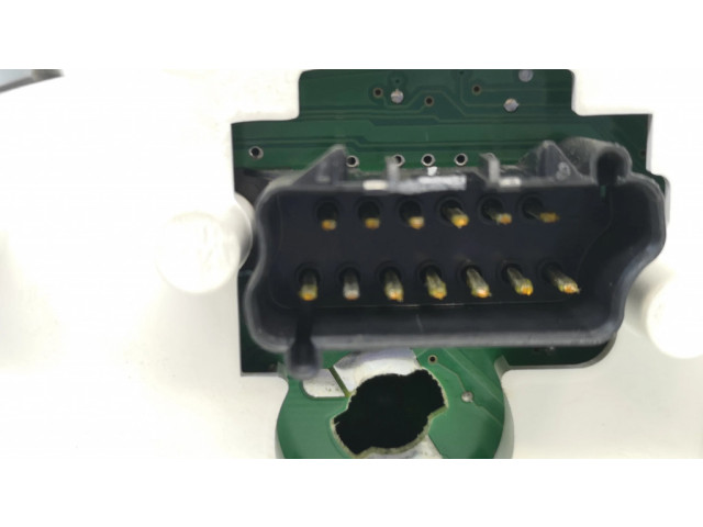 Přístrojová deska Chrysler Voyager 2005 TN1575205383, R826AH