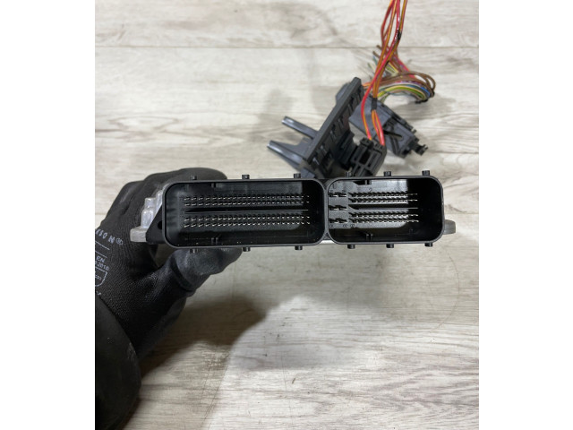 Řídící jednotka 8574091, 0281019806 BMW 5 F10 F11 2012