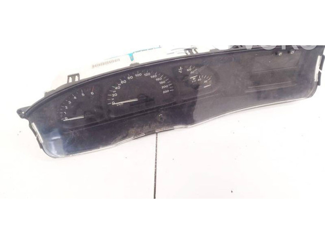 Панель приборов 09134528, 110008911   Opel Vectra B       