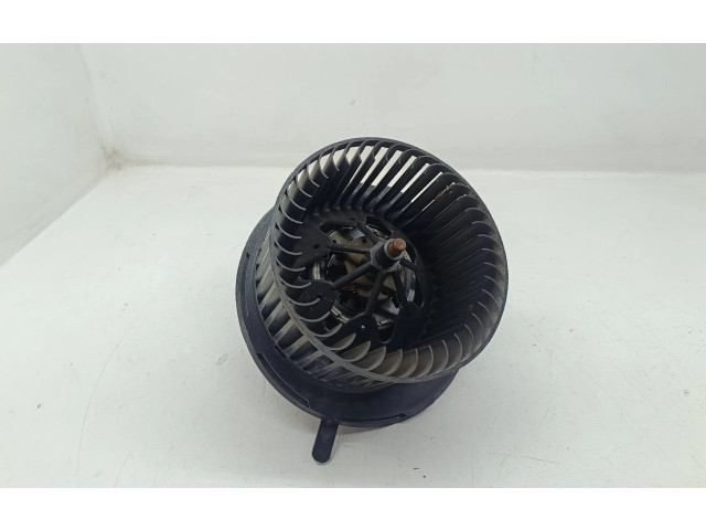 Вентилятор печки 87034, 2018W39 Skoda Octavia Mk2 (1Z)