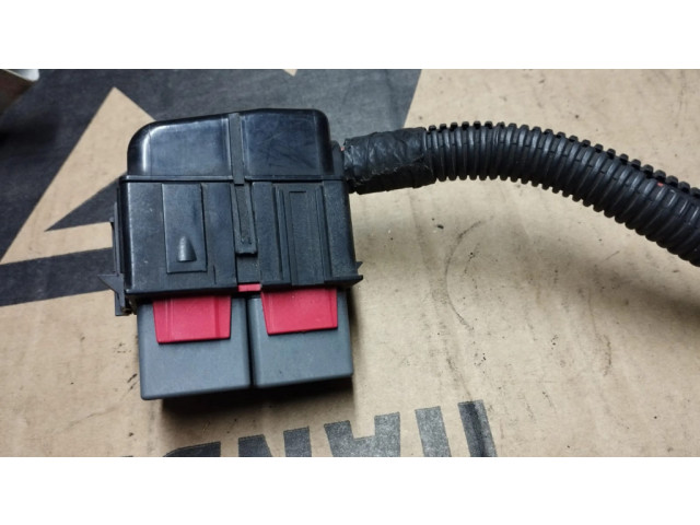 Pojistková skříňka Dodge Caliber 2007