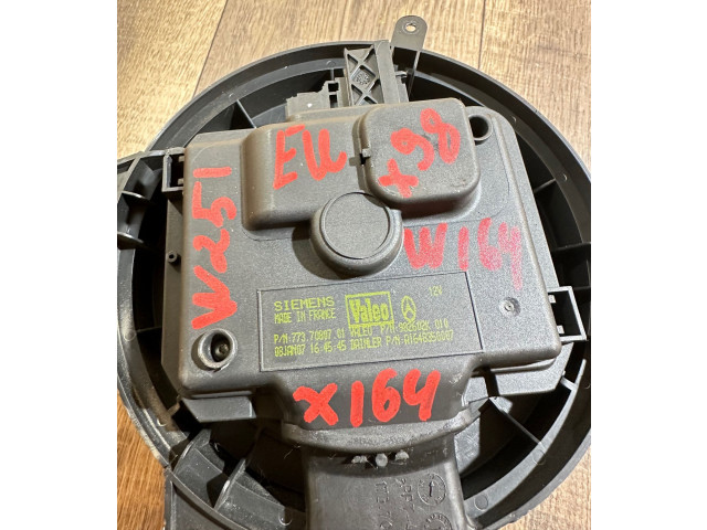 Вентилятор печки    a1648350007   Mercedes-Benz R W251