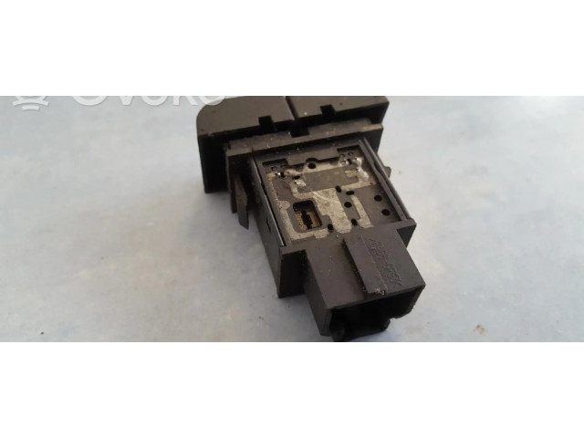 Переключатель дворников 252607B002, 990903 Nissan Quest