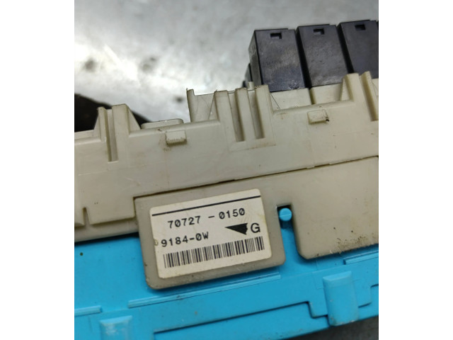 Блок предохранителей MR587655 Mitsubishi Grandis