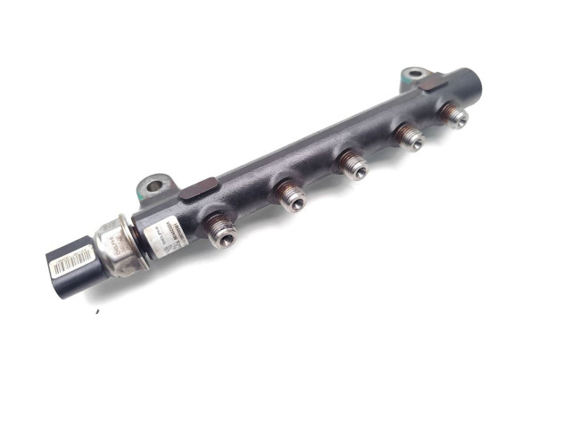 Топливная рампа 9144Z300A, 9307Z528A   Chevrolet Captiva   для двигателя LNQ