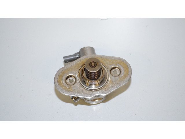 Vstřikovací čerpadlo 7636881, 13517636881 BMW 2 F46 B38 A15 A