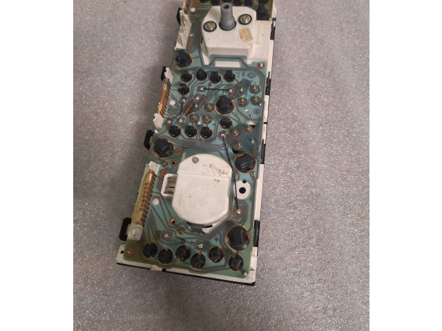 Přístrojová deska Renault Espace II 1995 6025104547, 09050369902