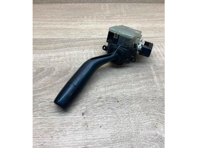 Ручка стеклоочистителей 17B122LH, 17B122 Mazda 626