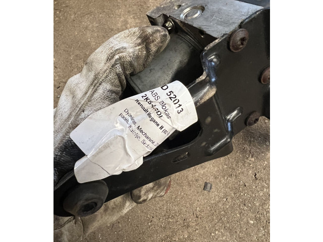 Jednotka ABS 8200038695, 0265231300 Renault Megane II 2004