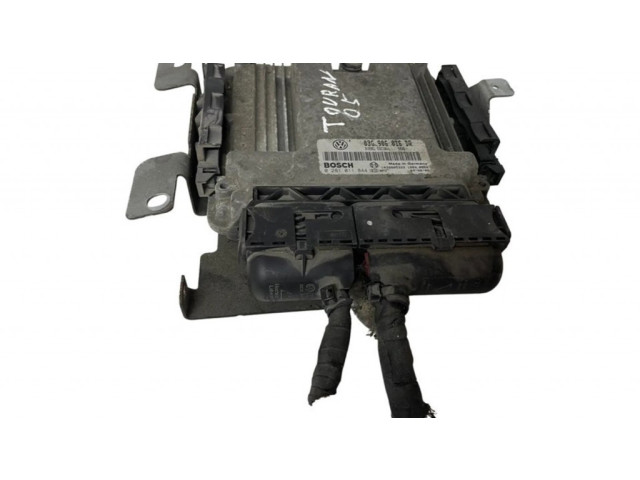 Блок управления двигателя 03G906016DR, 0281011844 Volkswagen Touran I