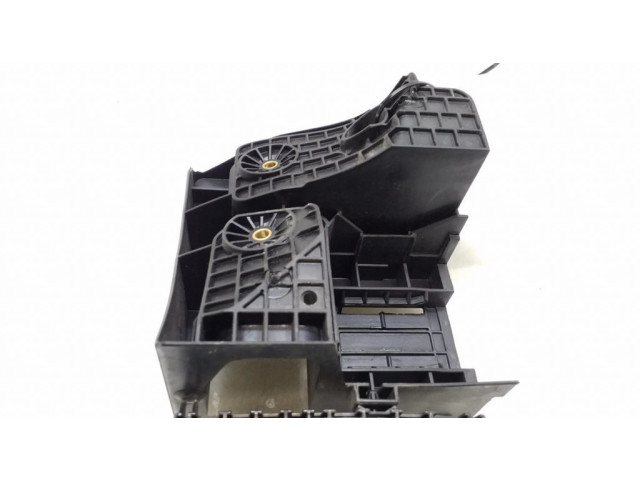 Крышка блока предохранителей 1K0907361B, 1K0907361   Volkswagen Tiguan    