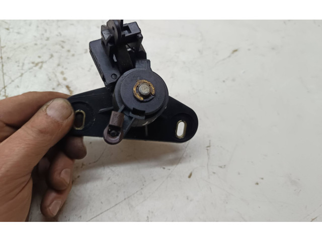 Zámek zadních dveří Opel Zafira A 2000