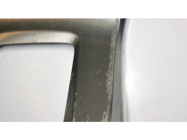 Отделочный щит панели (центральный)