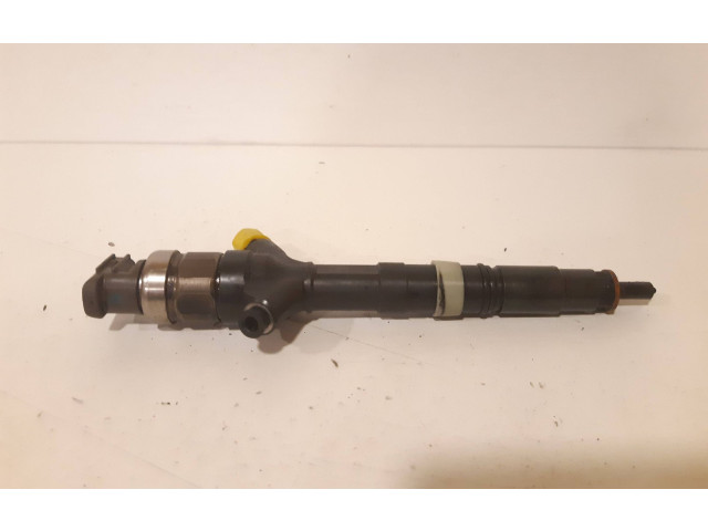 Vstřikovač 236700G010, 11F09964 Toyota Avensis T250 1CD-FTV