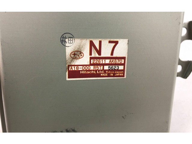Блок управления двигателя 22611AK670 Subaru Forester SG