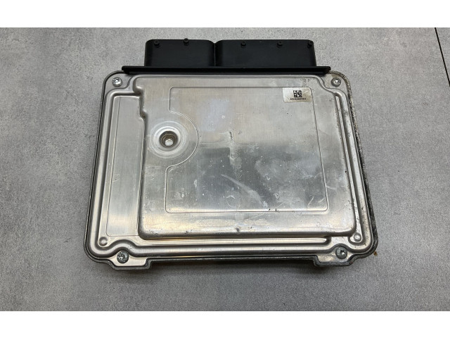 Блок управления двигателя 03L906018QM Skoda Yeti (5L)
