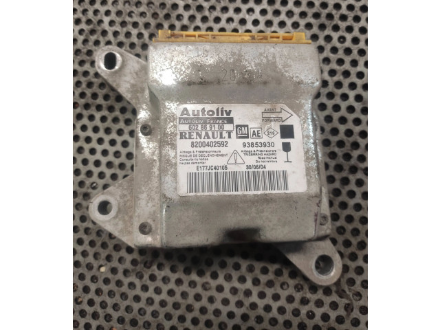 Блок подушек безопасности 8200402592, 93853930 Renault Trafic II (X83)