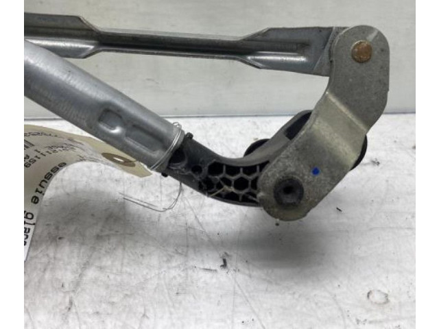 Моторчик дворников     Audi A1