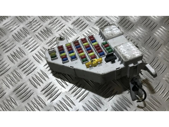 Pojistková skříňka 911102e501 Hyundai Tucson JM 2006