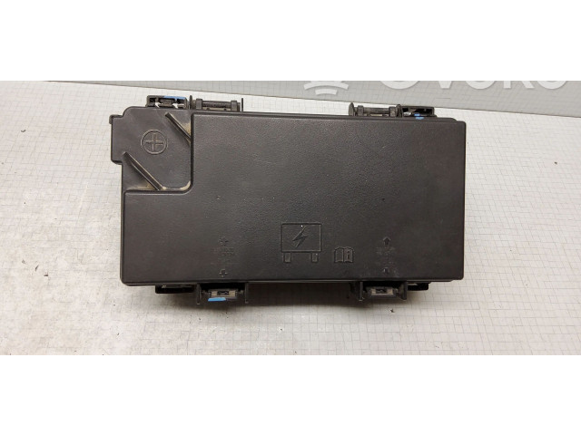 Блок предохранителей  68089320AD, WK032040I3   Jeep Grand Cherokee    