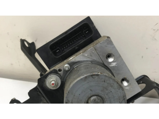 Jednotka ABS Suzuki Kizashi 2013