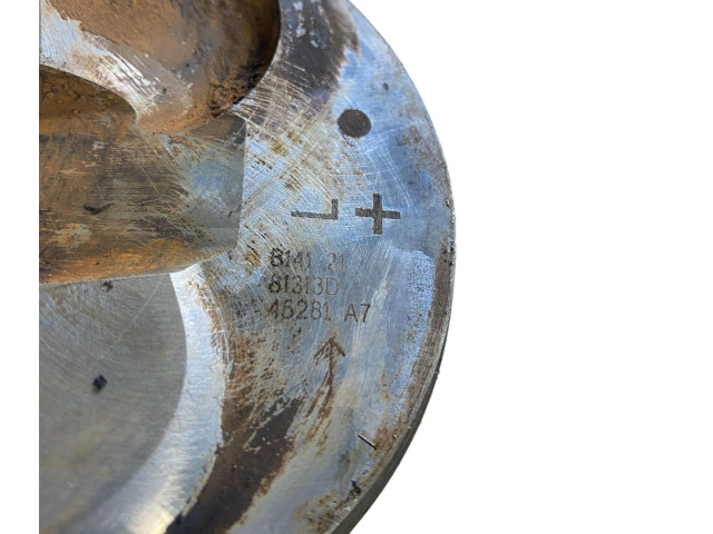  Поршень с шатуном  12656875, 12714549  Chevrolet Camaro  