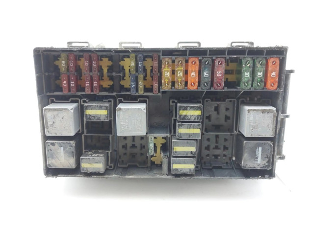 Блок предохранителей 2T1T14A067AD   Ford Transit -  Tourneo Connect    