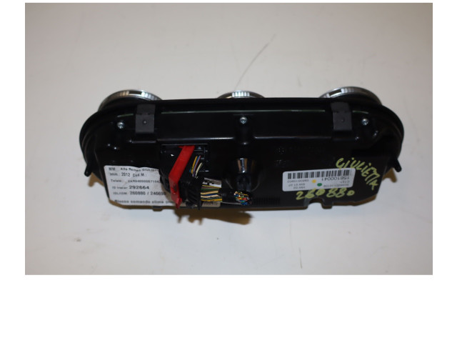 Блок управления климат-контролем 156100041   Alfa Romeo Giulietta