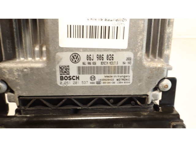 Блок управления двигателем Блок управления 0261201637   Volkswagen PASSAT B6