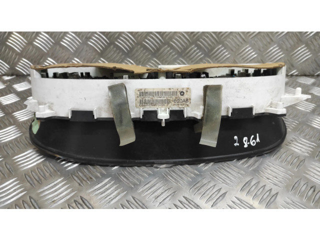 Přístrojová deska Chrysler Voyager 1999 04685620AB