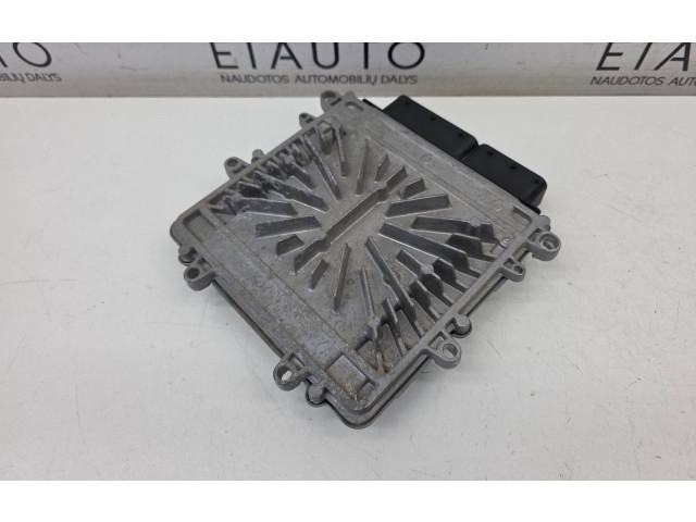 Блок управления двигателя 31303388, P31303388   Volvo S60