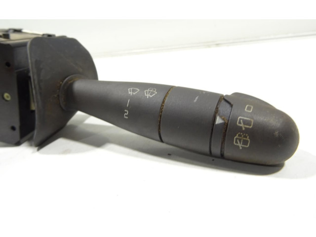 Ручка стеклоочистителей 6001551357   Dacia Sandero