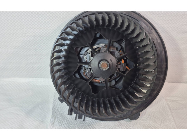 Вентилятор печки 5Q1819021A, 5Q007521D Volkswagen Golf VII