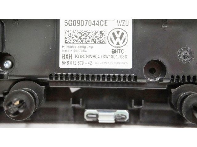 Блок управления климат-контролем    Volkswagen Golf VII