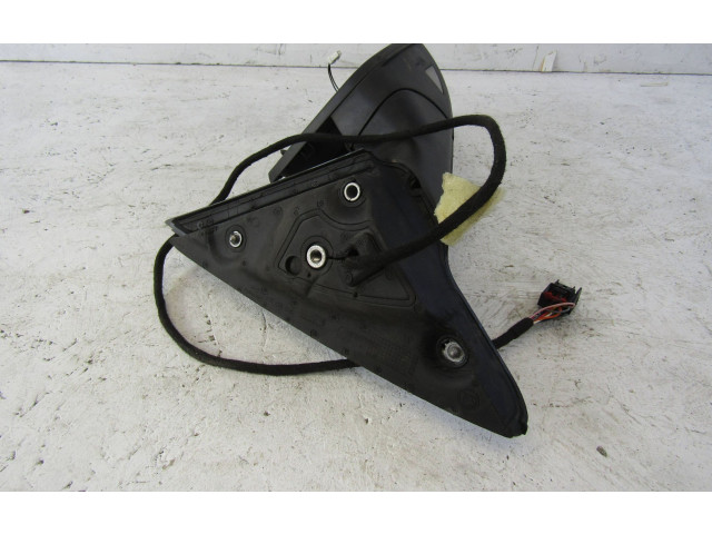 Зеркало электрическое Skoda Octavia Mk3 (5E) 2013 - 2019 года