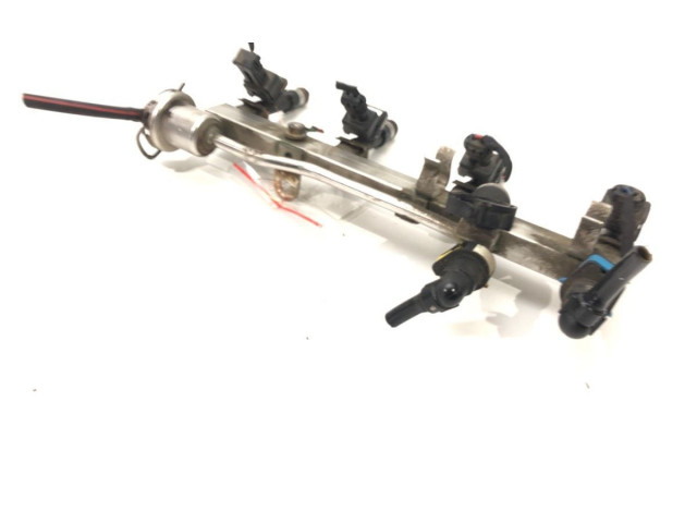 Топливная рампа 0280158205   Opel Meriva B  