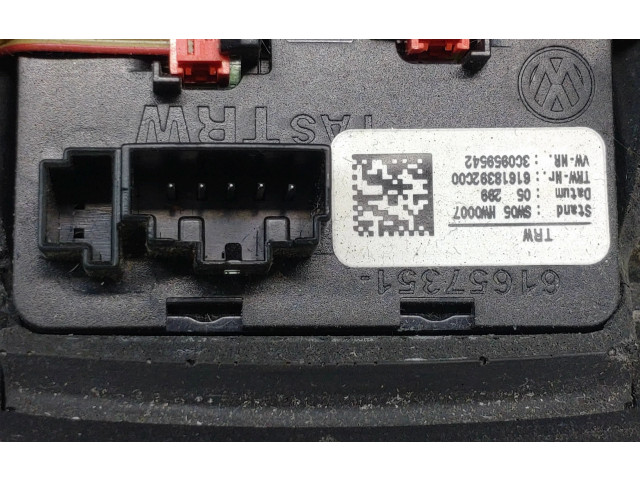 Руль Volkswagen Golf Plus 2005 - 2013 года 3C0959542, 3C0419091