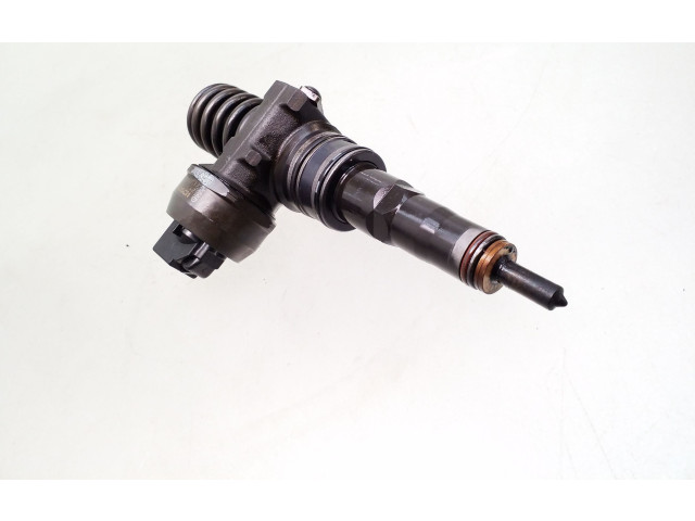 Форсунка 0414720037, 038130073AJ Volkswagen Bora ATD