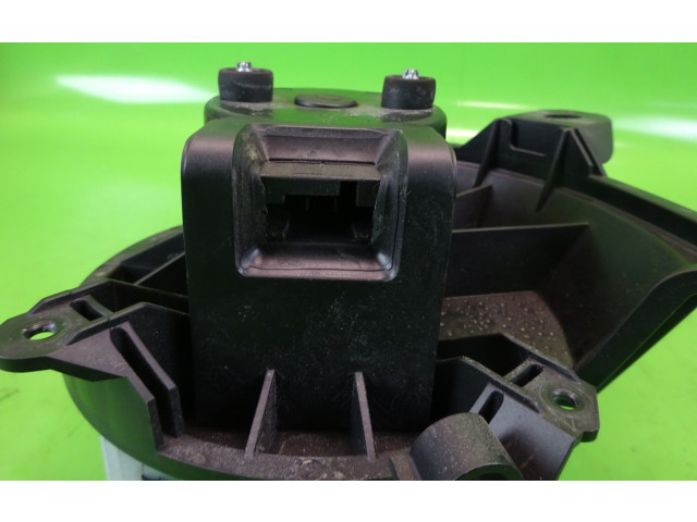 Вентилятор печки Fiat Linea