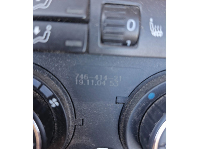 Блок управления климат-контролем 74641421   Volkswagen Touran I