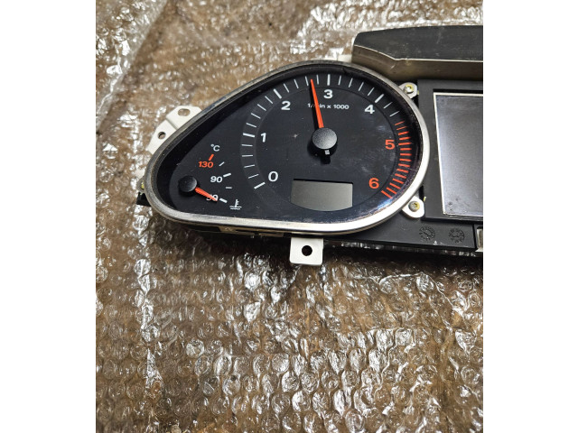 Панель приборов 5550007301   Audi A6 S6 C6 4F       