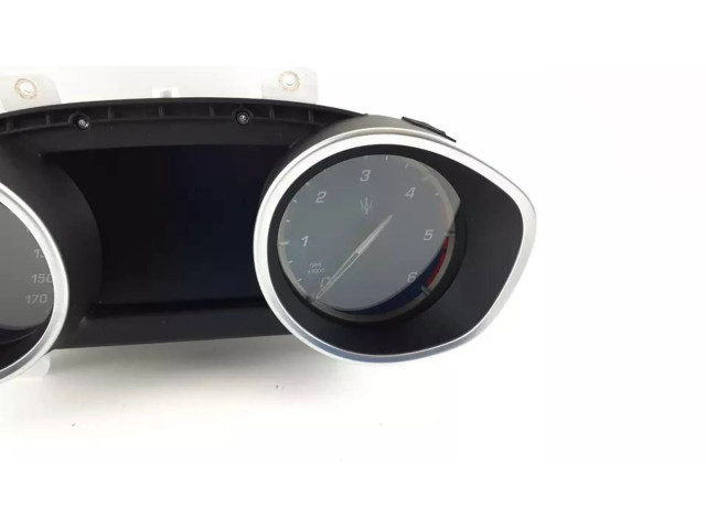 Přístrojová deska Maserati Levante 2020 670031673, 503015410408