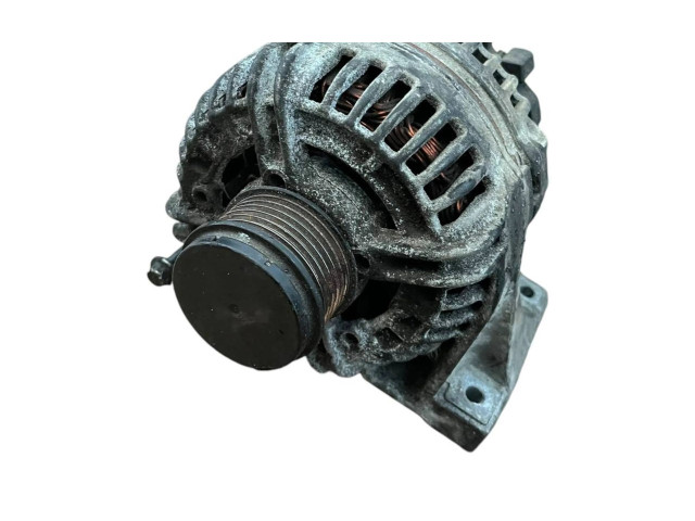 Генератор 30667894, 0124525060   Volvo XC90      
