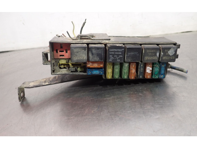 Блок предохранителей Jeep Grand Cherokee