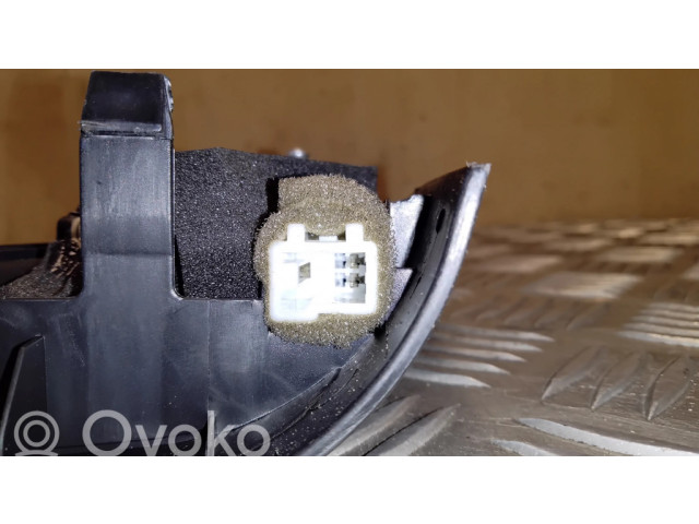 Громкоговоритель (громкоговорители) высокой частоты в передних дверях