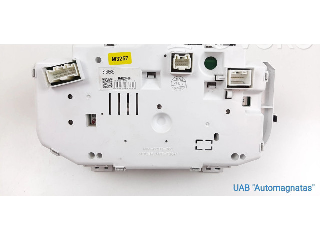 Панель приборов 8100B689, M3257 Mitsubishi L200
